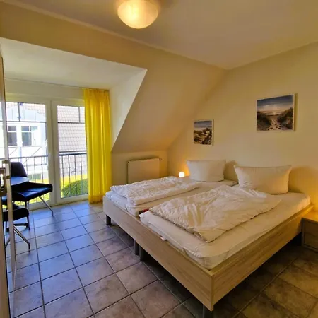 Darsser Weg 38a Apartman *